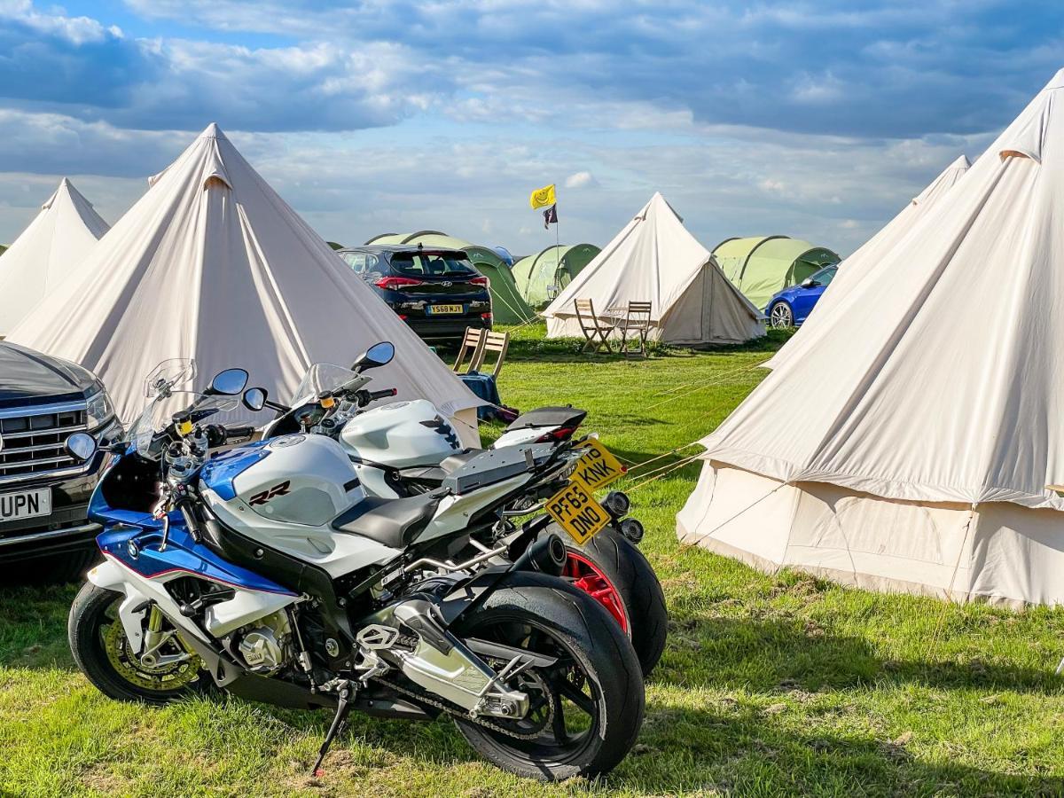 Silverstone Glamping And Pre-Pitched Camping With Intentsgp Ξενοδοχείο Εξωτερικό φωτογραφία